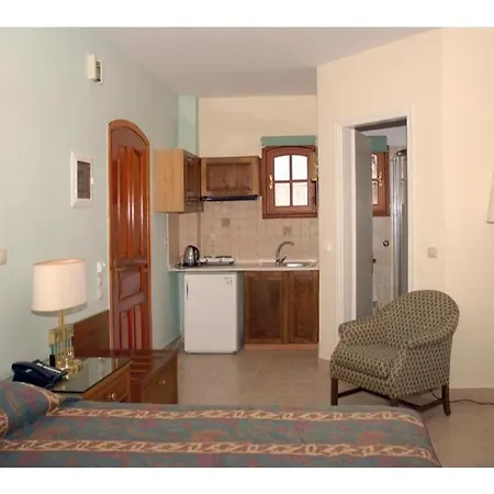 Apart-hotel Corfu Club Standard 2 4*